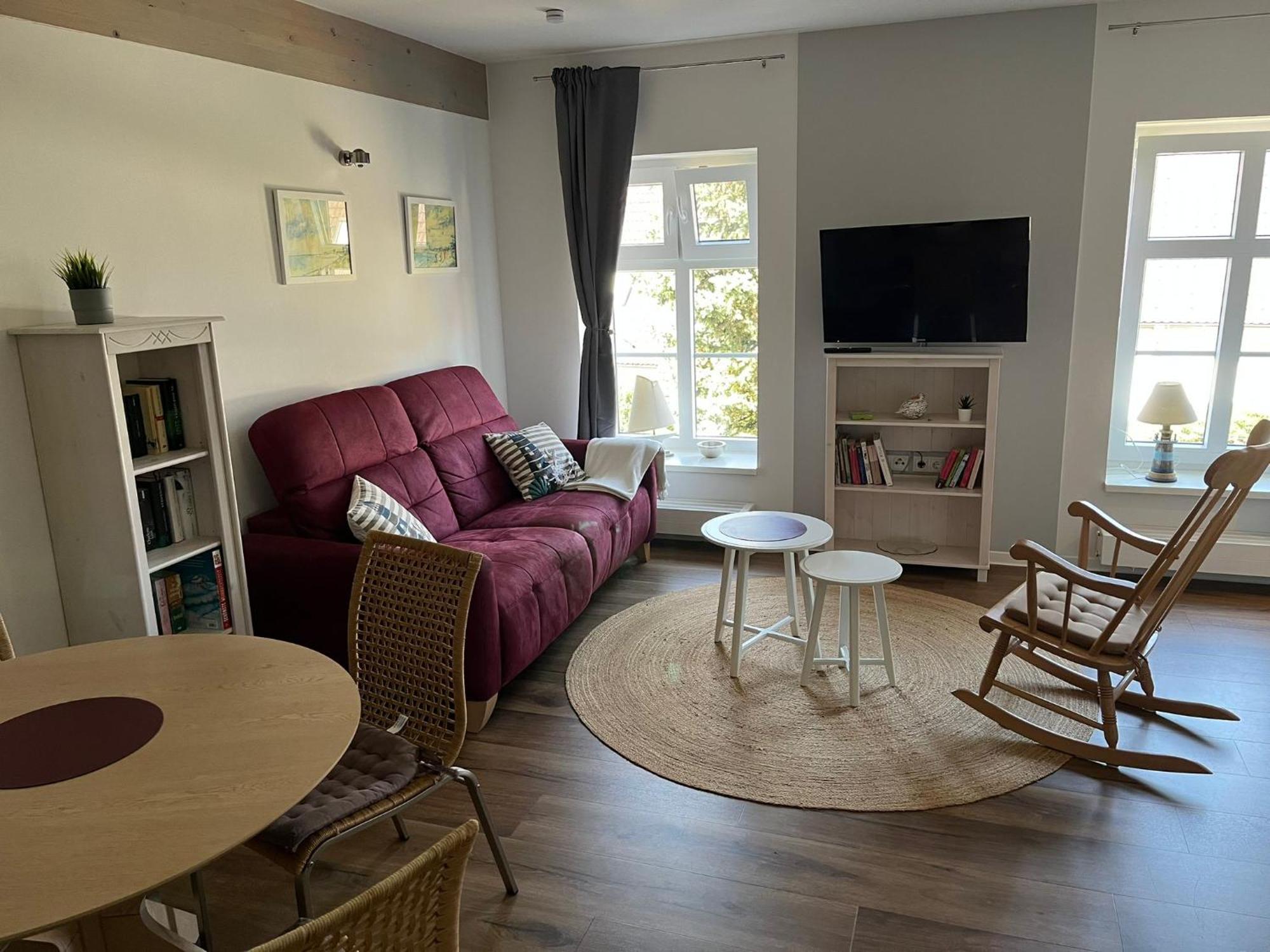 Alte Schule -fewo Utkiek Apartment *